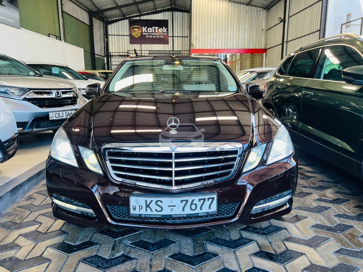 Image Mercedes Benz E200 2011